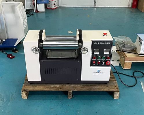 acheter Malaxeur ouvert en caoutchouc compact 750×380×600mm avec une capacité de 300 ensembles/mois et un espacement des rouleaux réglable online manufacture